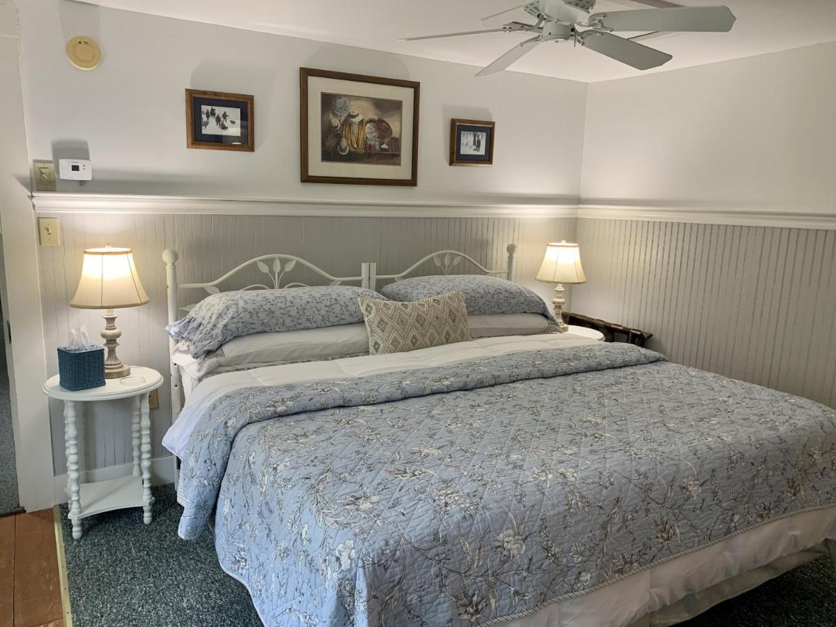 نورث كونويه Buttonwood Inn On Mount Surprise الغرفة الصورة