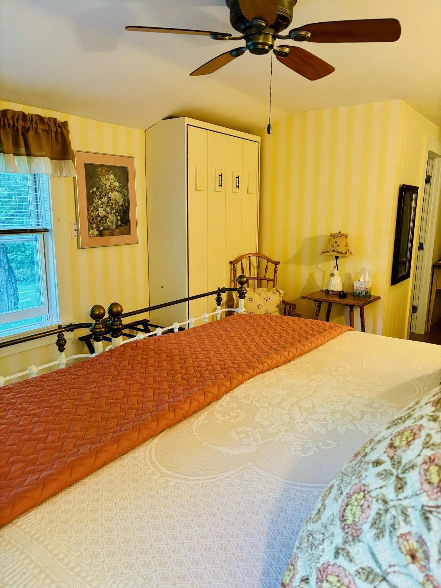 نورث كونويه Buttonwood Inn On Mount Surprise الغرفة الصورة